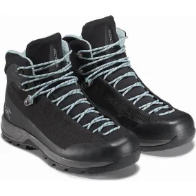 Arc'teryx  Women's Acrux TR Gore-Tex Hiking Boots