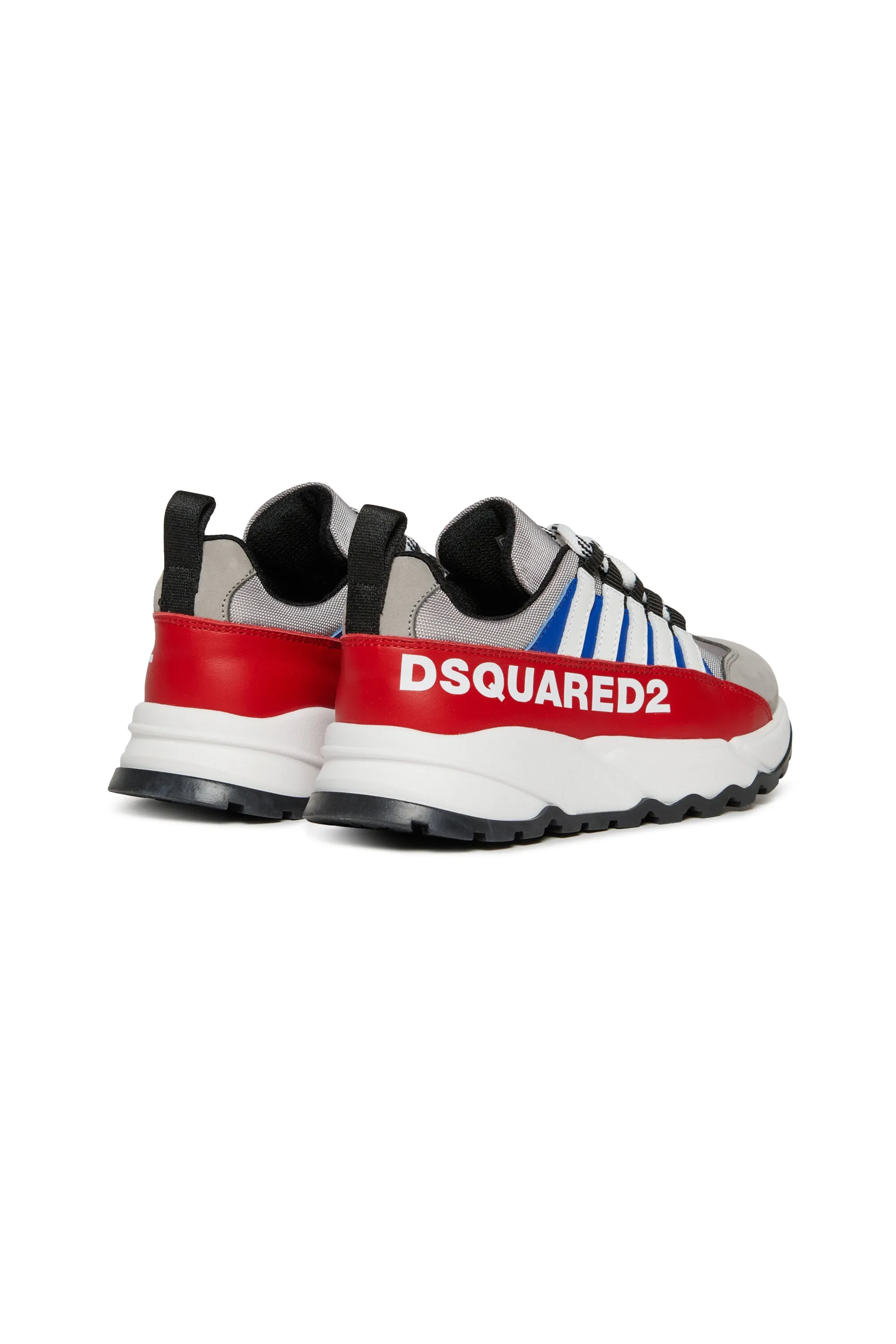 Low top sneakers with logo and bold sole