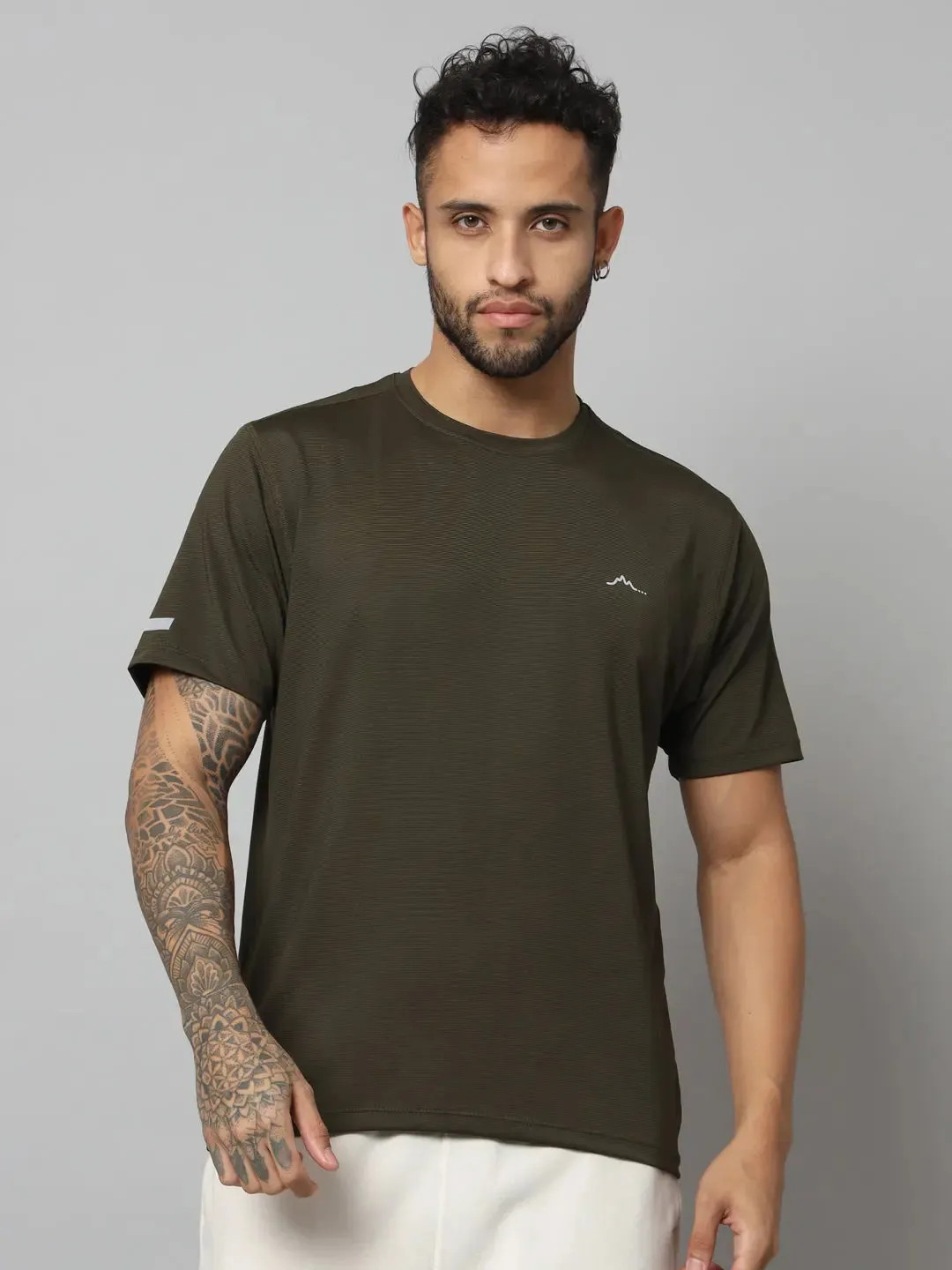 Tshirt and Pants Set for Trekking