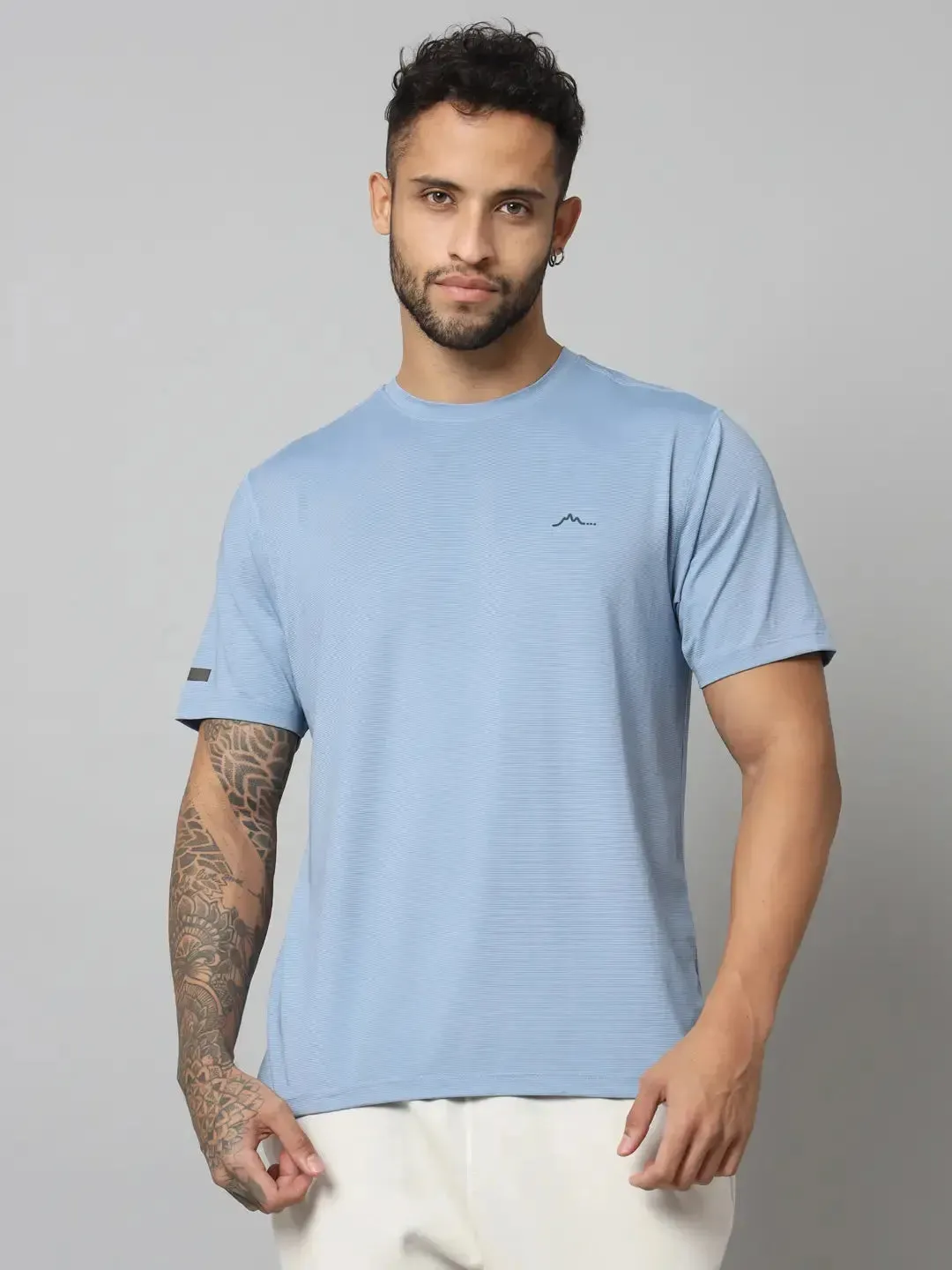 Tshirt and Pants Set for Trekking
